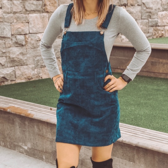 PINK LILLY CORDUROY DRESS - Picture 2 of 2